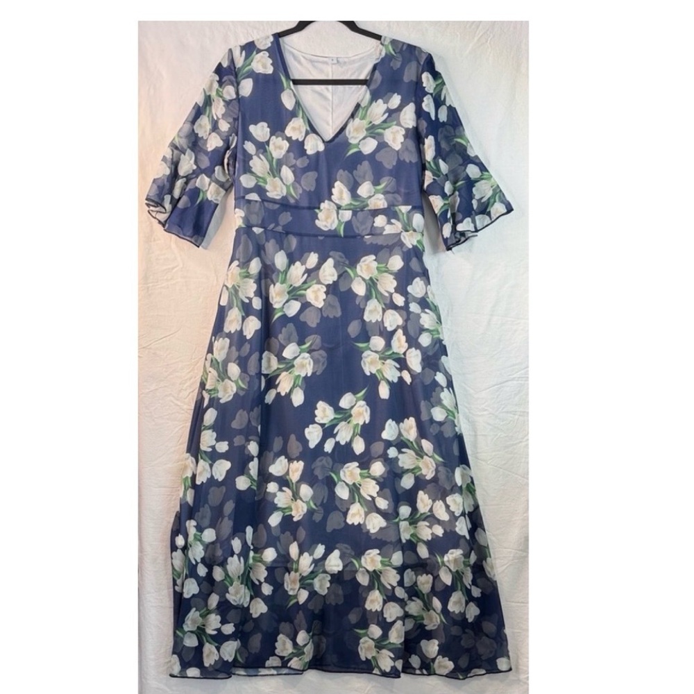 Floral V-Neck Midi Dress in Navy and White